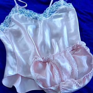 Vintage pink polyester/lace camisole/panties